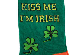 Alternative view of Women's Kiss Me I'M Irish Sock By Hot Sox (Forest)
